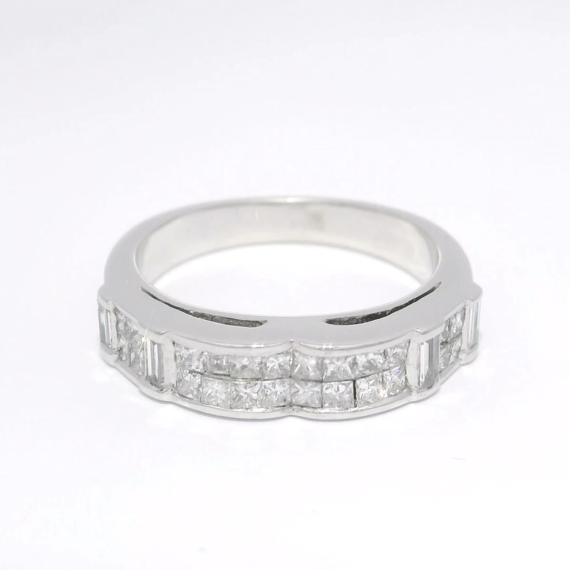 Timanttisormus 0.64ct | Valkokulta - Timanttisormukset - Muut valmistajat | Caratia
