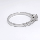 Timanttikoru 0.42ct | Valkokulta - Timanttisormukset - Muut valmistajat | Caratia