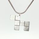 Lumoava Doggy riipus | Hopea - Riipukset ja kaulakorut - Lumoava | Caratia