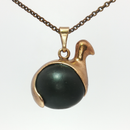 Kalevala Koru Töyri-riipus | Pronssi - Riipukset ja kaulakorut - Kalevala Koru | Caratia