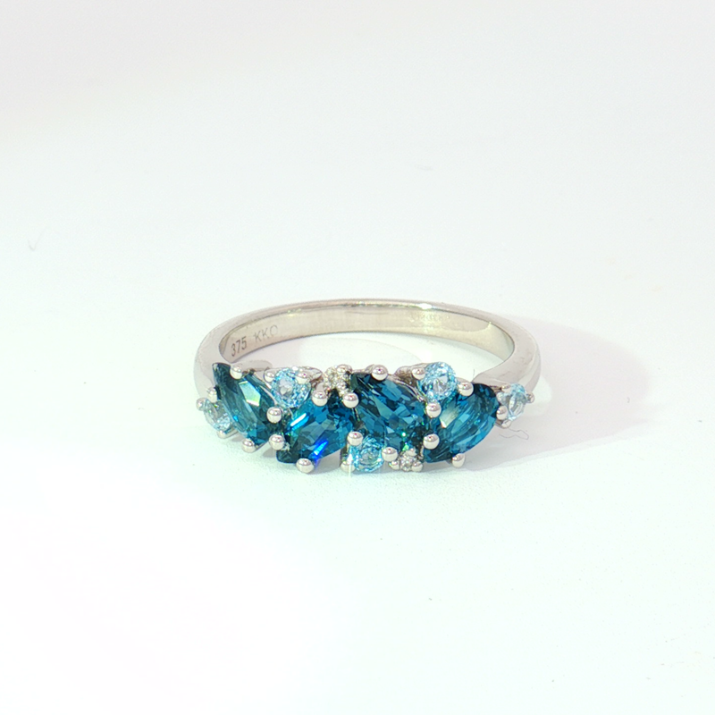 Timanttisormus 0.01ct | Valkokulta - Timanttisormukset - Muut valmistajat | Caratia