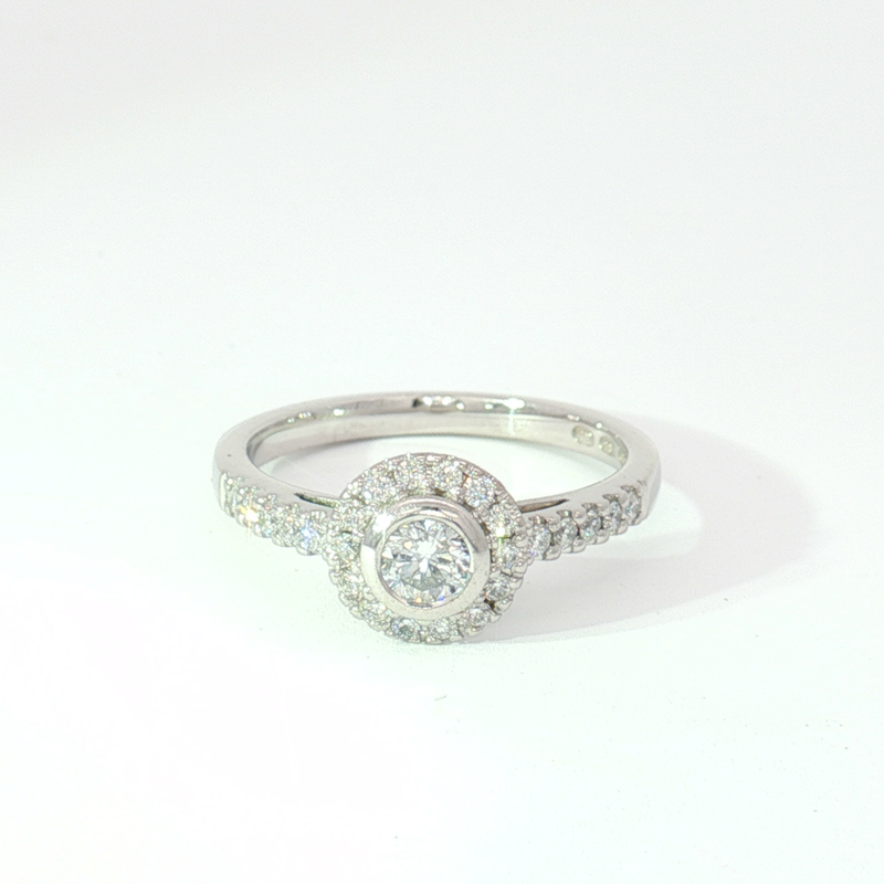 Timanttisorms 0.33ct | Valkokulta - - Caratia | Caratia