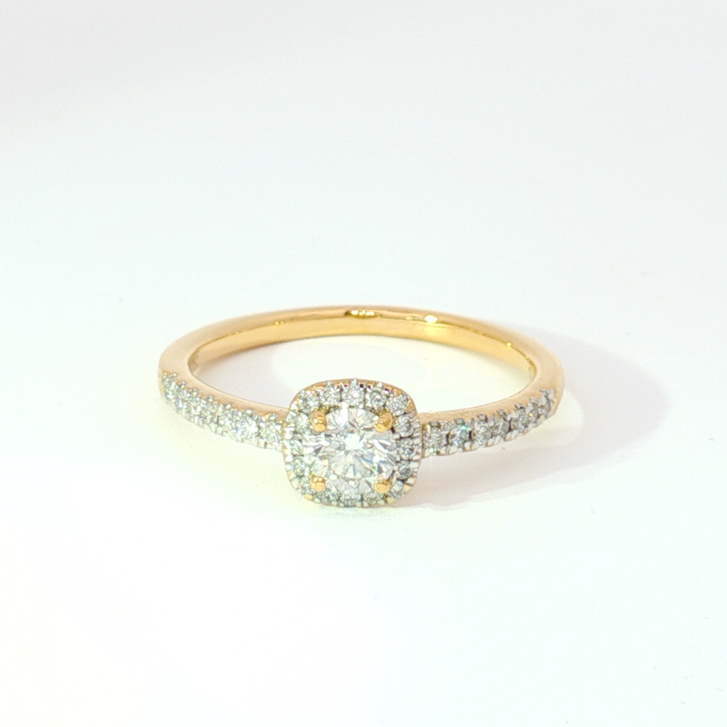 Story of Love timanttisormus 0.48ct | Kulta - Timanttisormukset - Princess/Story of Love | Caratia