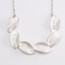 Kalevala Koru Lumikukka kaulakoru | Hopea - Riipukset ja kaulakorut - Kalevala Koru | Caratia