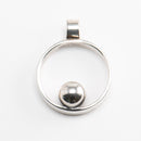 Erik Granit riipus | Hopea - Riipukset ja kaulakorut - Erik Granit | Caratia