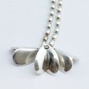 Kalevala Koru kaulakoru | Hopea - Riipukset ja kaulakorut - Kalevala Koru | Caratia