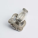 Kalevala Koru rintakoru | Hopea - Rintakorut - Kalevala Koru | Caratia