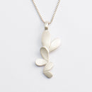 DS - Kalevala Koru Kaulakoru | Hopea - Riipukset ja kaulakorut - Kalevala Koru | Caratia