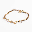 Kalevala Koru Onnen apila -rannekoru • Mari Saari • Caratia