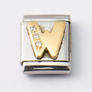 Nomination W-kirjain kivillä • Caratia