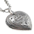 Kalevala Koru Aarrekääty-kaulakoru • Caratia