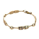 Kalevala Koru Kehrääjä rannekoru • Caratia