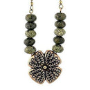 Kalevala Koru Metsä-kaulakoru • Caratia