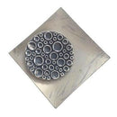 Kultasepät Salovaara rintakoru • Caratia