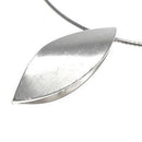 Lumoava Kaarre-riipus • Caratia